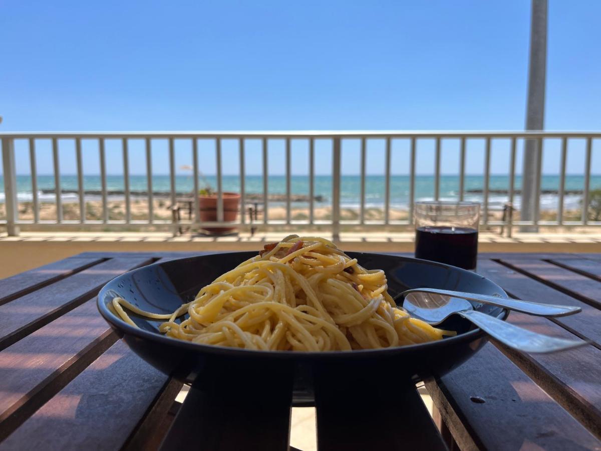 Veranda Sul Mare Di Donnalucata Holiday home